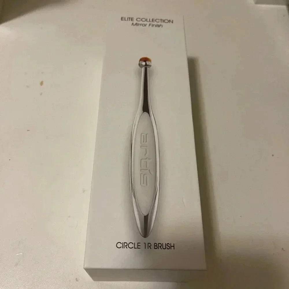 Artis Elite Collection Mirror Finish Circle 1 Brush